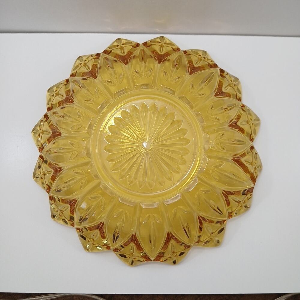 Vintage Federal Glass Flower Sunflower Petal Bowl Large Yellow Amber - Picture 9 of 16